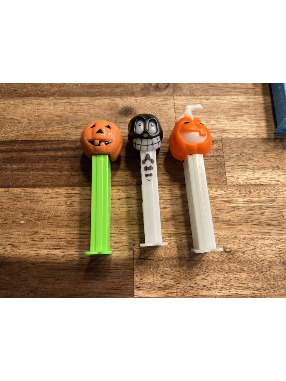 2005 Halloween Pez Dispenser Jack o' Lantern & Skeleton Glow In The Dark